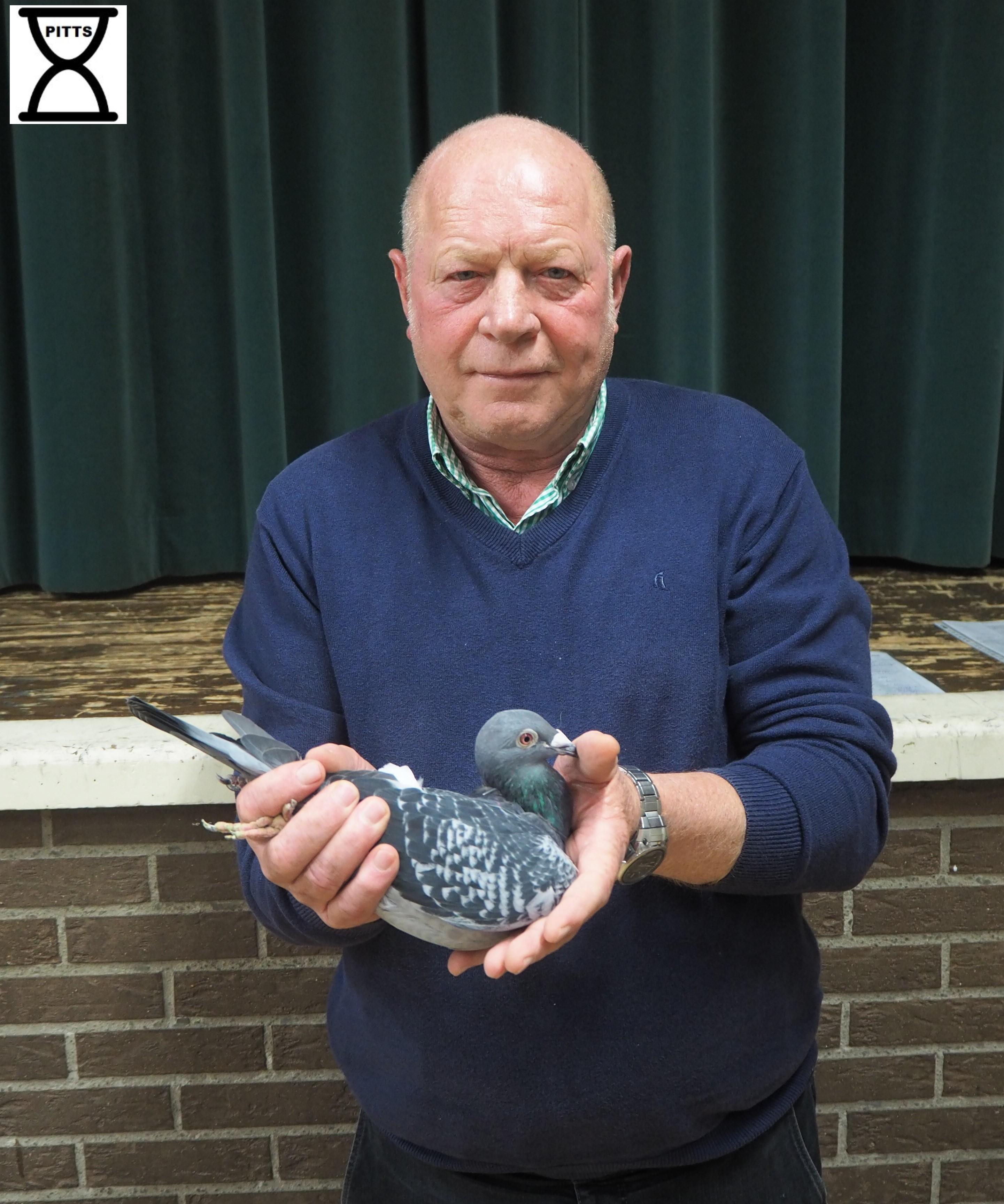 2019-10-24-pitts-vanoeckeljan-2.jpg