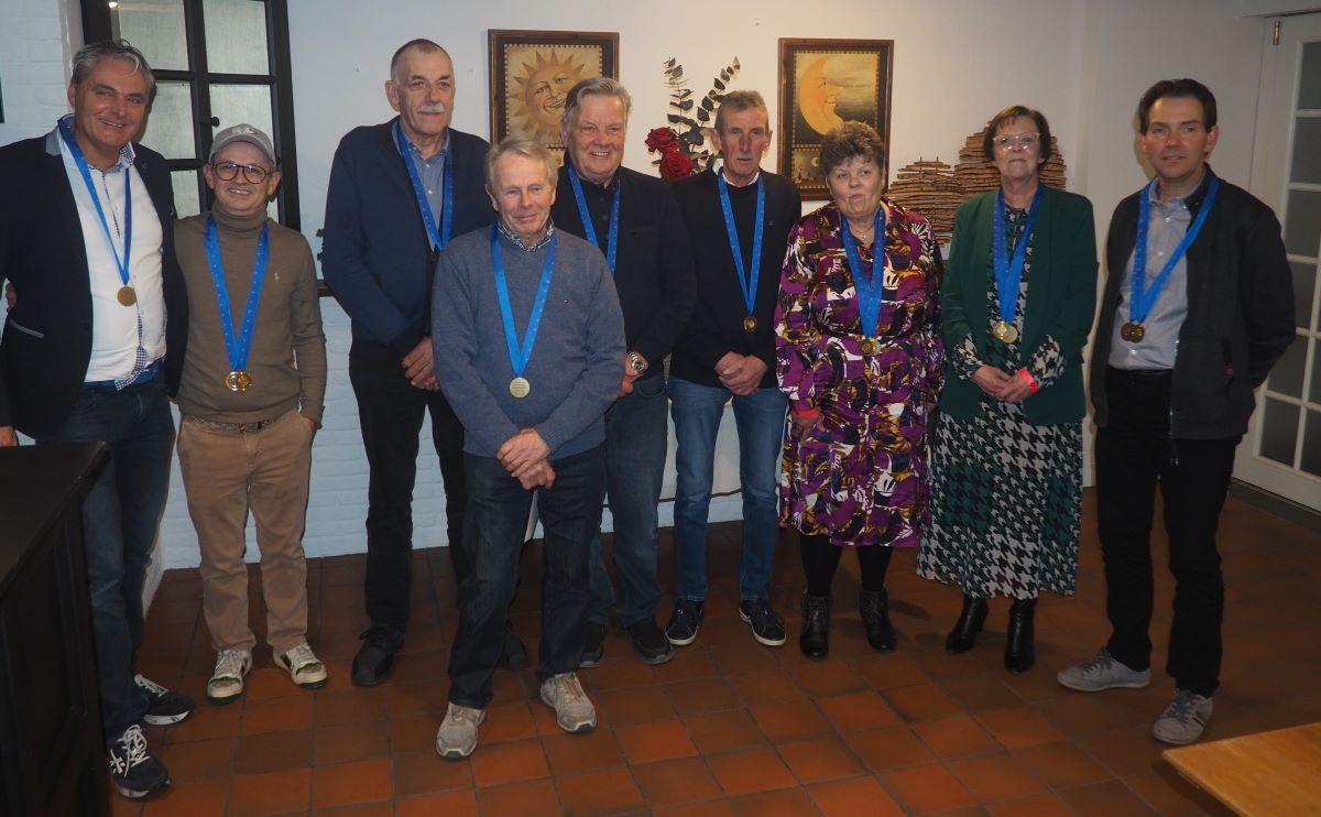 pitts-2023-12-09-pitts-pe-antwerpen-antwerpse-winnaars-zonale-wedvlucht-2-pitts.jpg