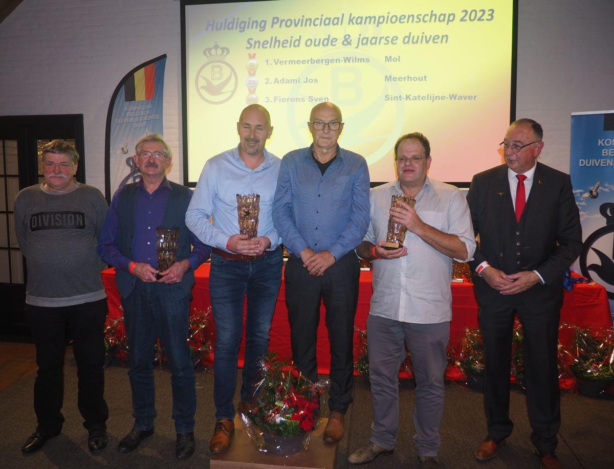 pitts-2023-12-09-pitts-pe-antwerpen-provinciaal-kampioenschap-snelheid-oude-en-jaarse-podium-1-pitts.jpg