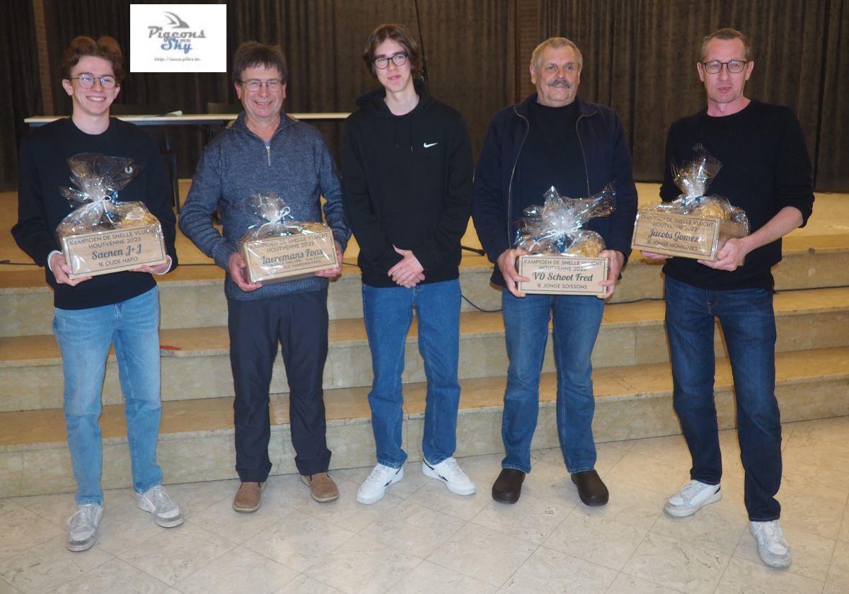 pitts-2023-12-26-kd-houtvenne-kampioenen-1-pitts.jpg
