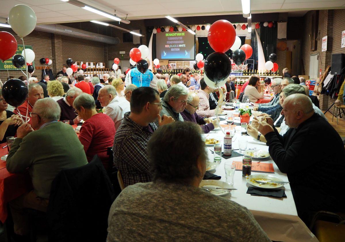 pitts-2019-12-27-kd-turnhoutse-fondvrienden-sfeer-6.jpg