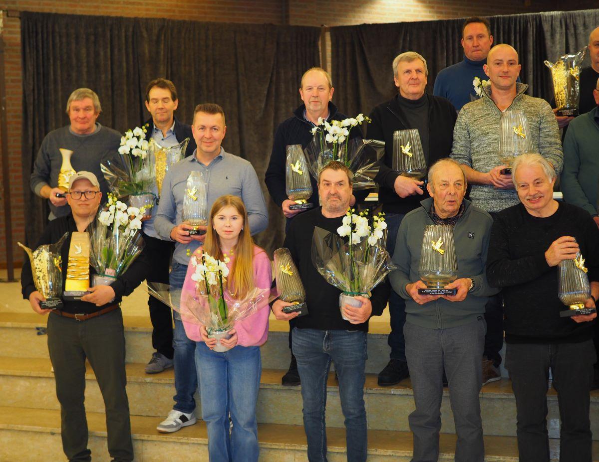 Kampioenenhuldiging HOUTVENSE Fondclub (Foto's)!