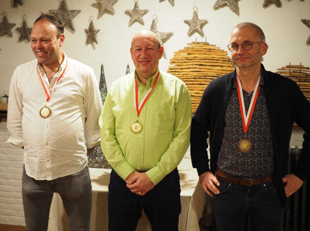 pitts-2024-12-14-pe-antwerpen-grote-fond-asduif-oudejaarse-3.jpg
