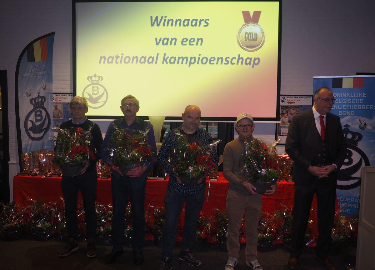 pitts-2023-12-09-pitts-pe-antwerpen-antwerpse-winnaars-nationaal-kampioenschap-1-pitts.jpg