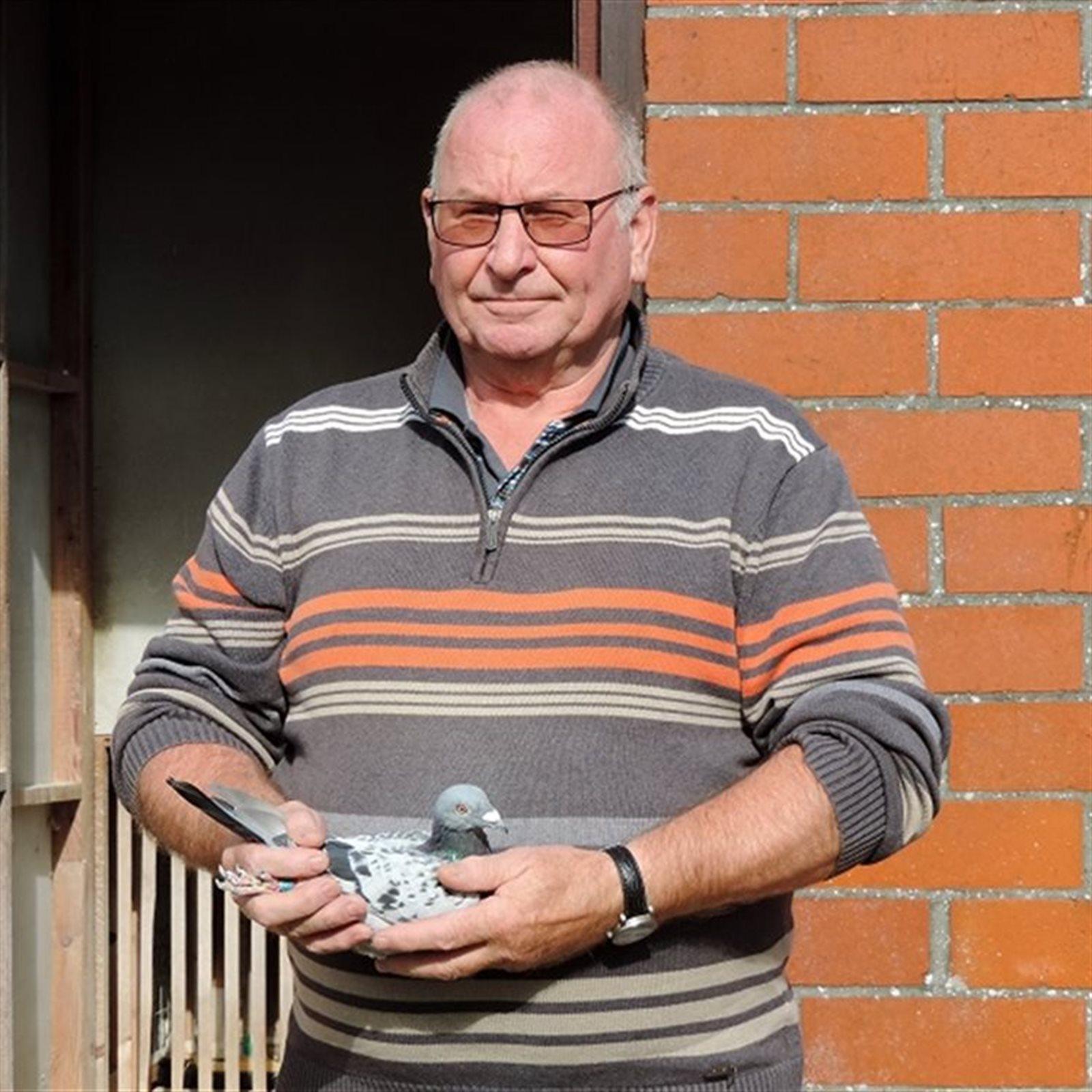 46-HELLEBUYCK JACQUES FOTO LH