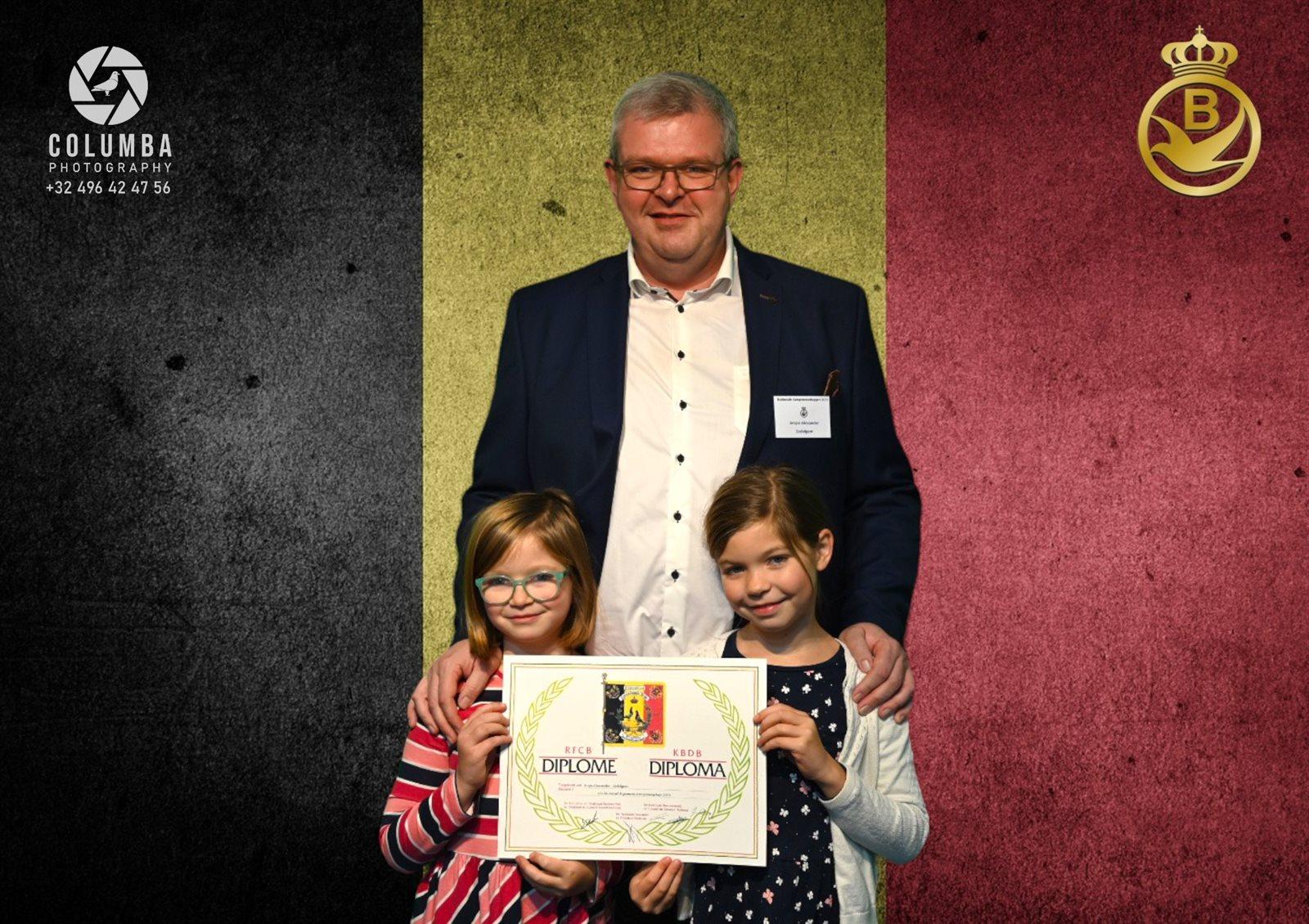 201585-alexander-ampe-foto-bij-bon-detaillarge