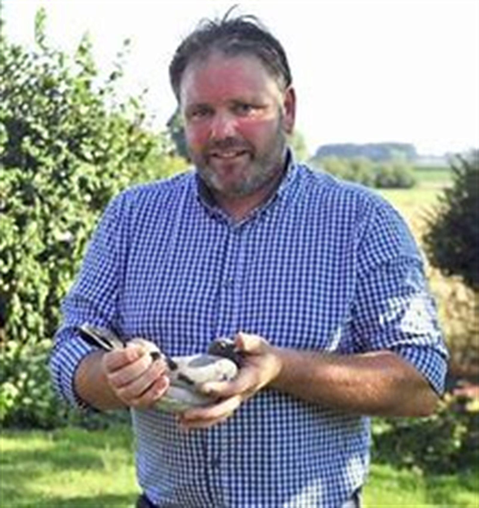 94-HOK VAN ISACKER LH