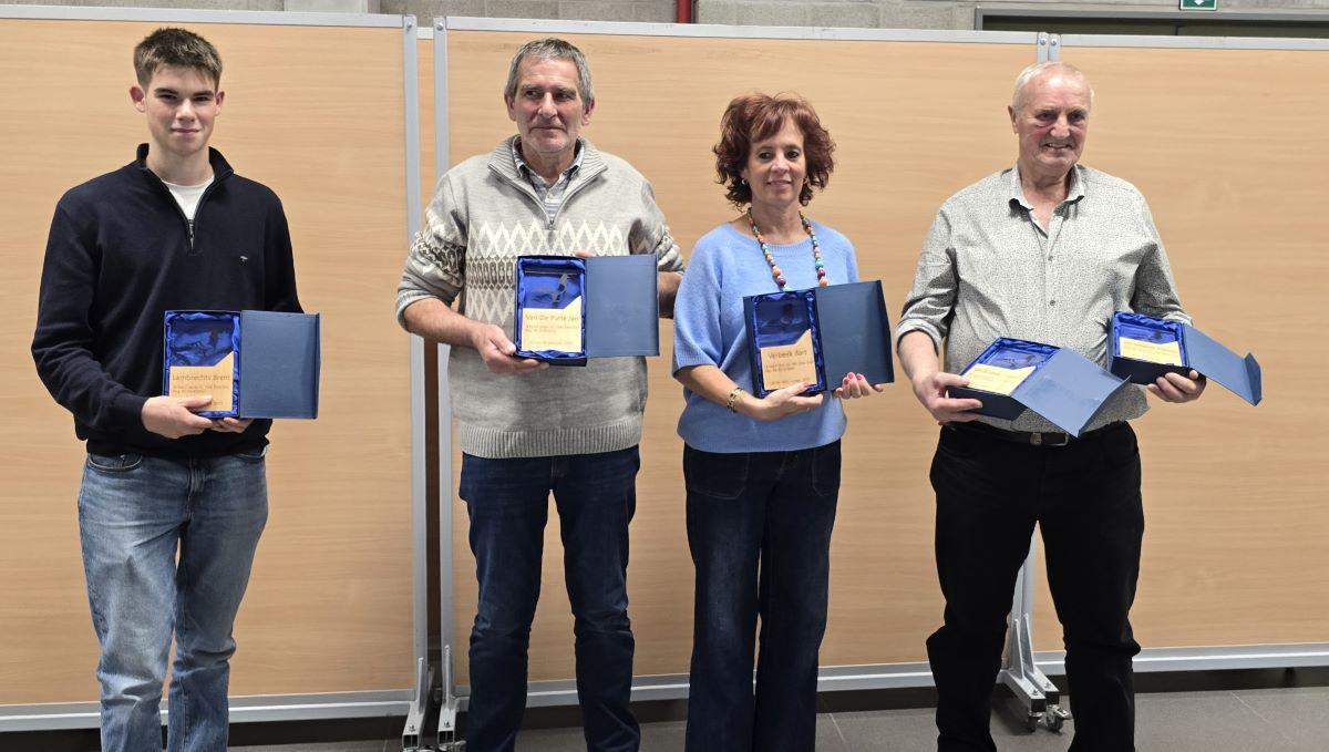 PITTS-20251108-PITTS-UNION ANTWERPEN Kleine Hafo Asduiven-1-PITTS