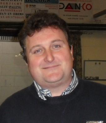 De Smet Frank, Sint-Laureins - jonge duif op afspraak