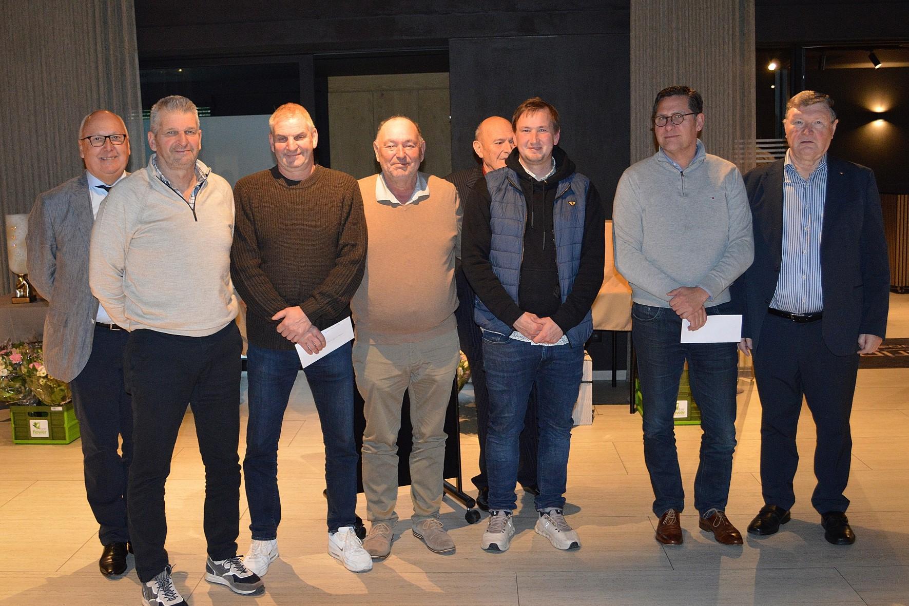 Kampioenschap fond oude duiven (gratis) 1) Tom & Marnik Van Gaver 2) Couvreur Geert & Koen 3) Deroose Dirk