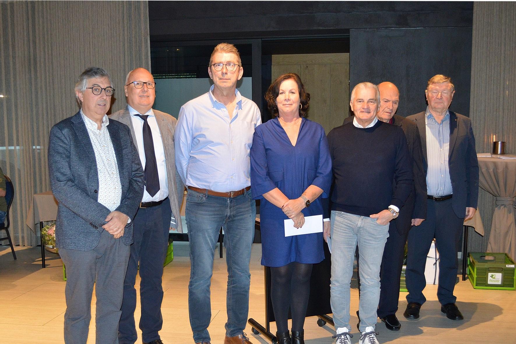 Zware halve fond oude duiven (gratis) 1) Benny Steveninck 2) Jean-Marie De Craene 3) Team De Meyer-Boddaert