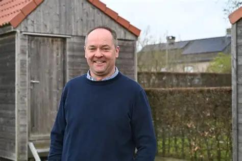 Debacker Chris (Beveren - Leie) jong op afspraak