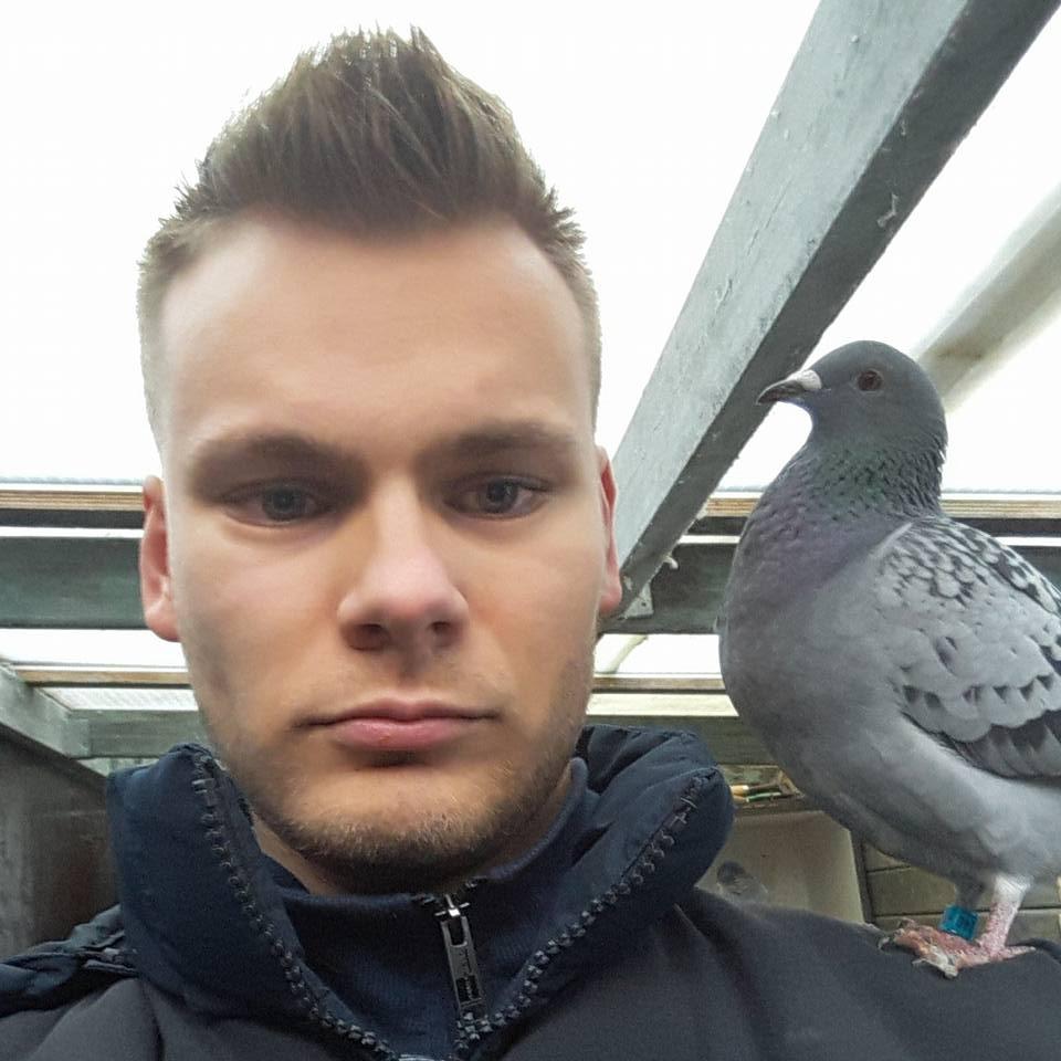 Basselier Dylan	,  Petegem a/d Leie	-  Jong 1ste ronde