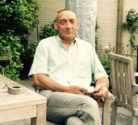 D'hondt Danny (Meerbeke) schenkt een jonge duif 2026 op afspraak.