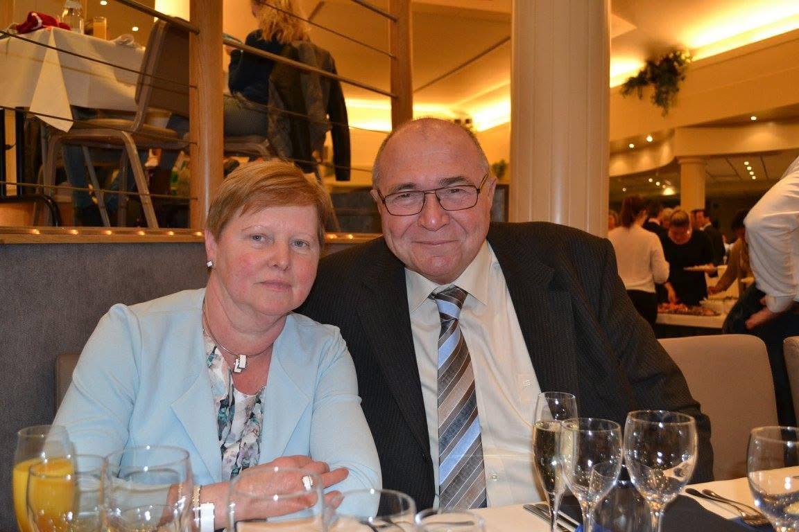 HUGO LEYS OOST-VLETEREN - JONGE DUIF OP AFSPRAAK