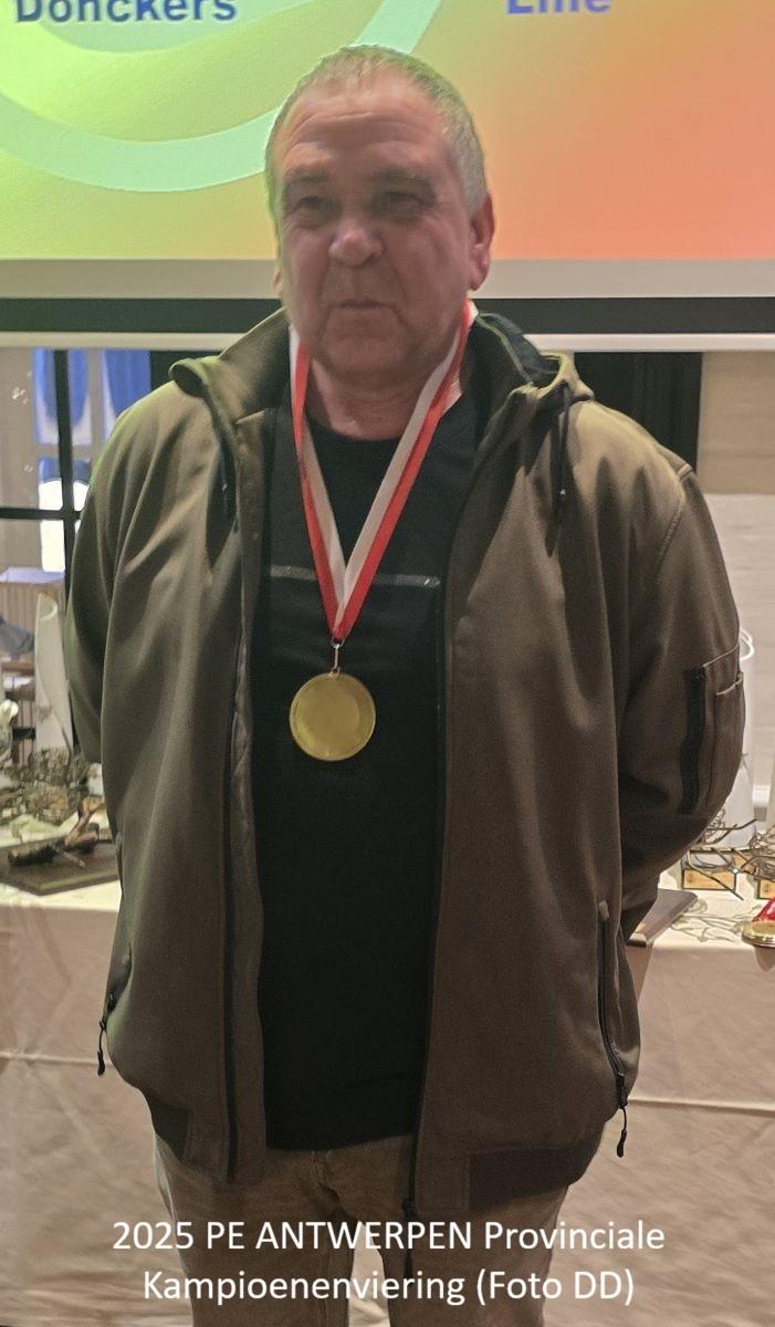 PITTS-20251213-PITTS-Panis Johny-1 (Asduif Kleine Snelheid jonge)