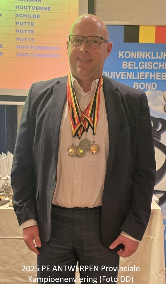 PITTS-20251213-PITTS-Team Hooymans.be Mol-2 (Zonaal Winnaar)