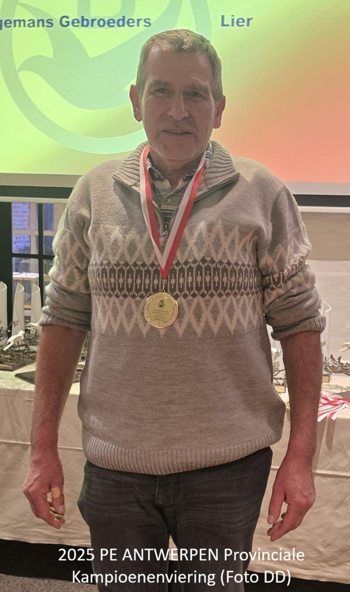 PITTS-20251213-PITTS-Van de Putte Jan-1 (Asduif Kleine Hafo jonge)