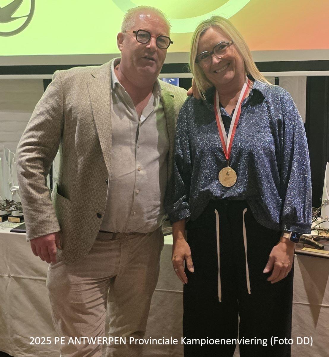 PITTS-20251213-PITTS-Van Oeckel Bart & Nance-5 (Asduif Allround oude & jaarse-1)