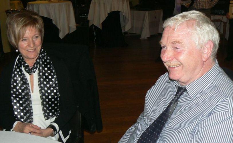 34- Reygaerts de Colfmaecker (Denderwindeke)	schenken een	jonge duif 2026 op afspraak.