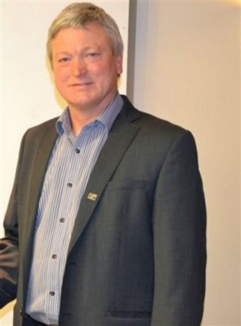 50- Van Extergem Franky (Wichelen) schenkt een koppel jonge 2026 op afspraak.