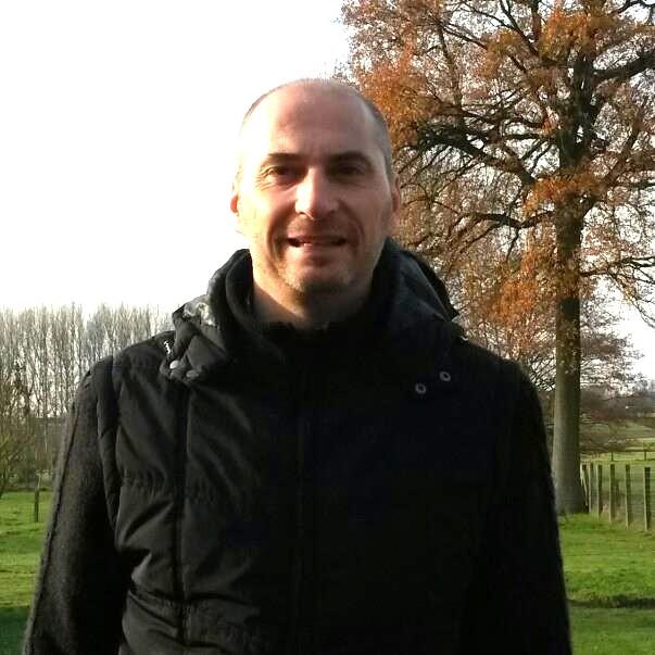 62- Leveque Eddy (Everbeek)	schenkt een jonge duif 2026 op afspraak. (maart)