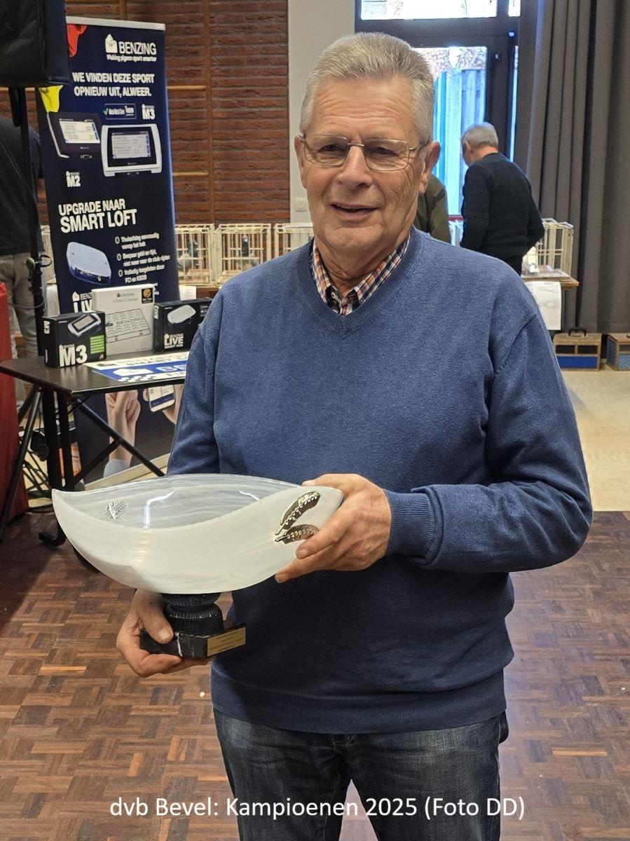 LAMBRECHTS CYRIEL, CARL, BERT & ROBBE Jonge 26 - Afbeelding 3