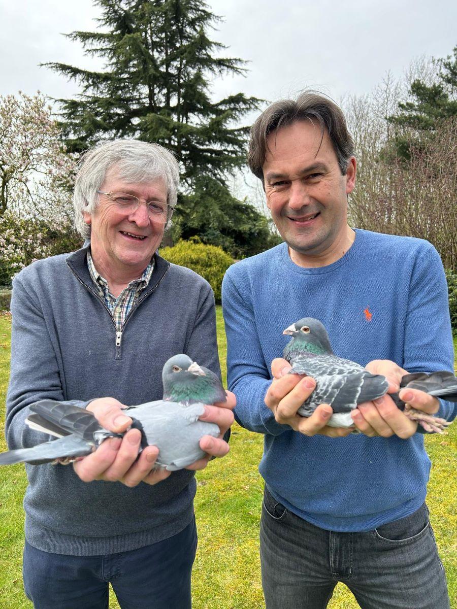 Daniel met Super Ace en Geert met de Geschelpte Barcelona