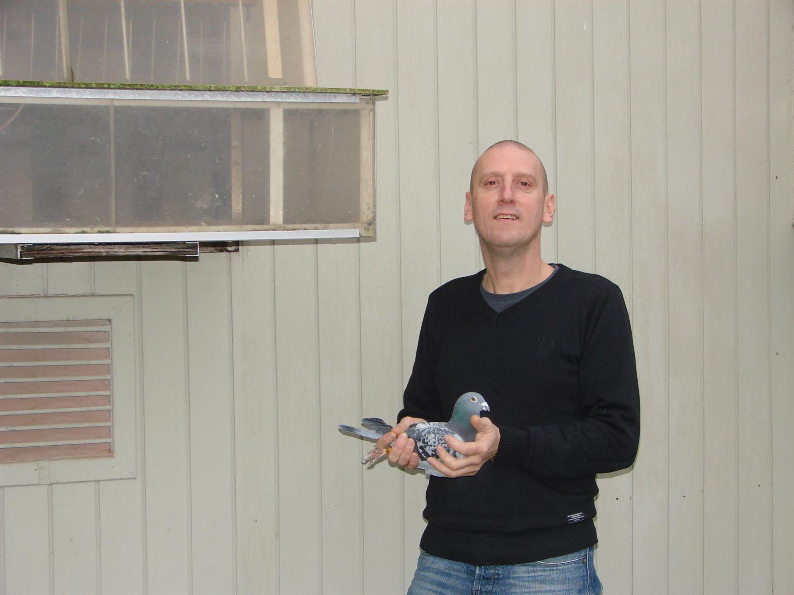 Vuylsteke Bart Rumbeke Duiver ter plaatse