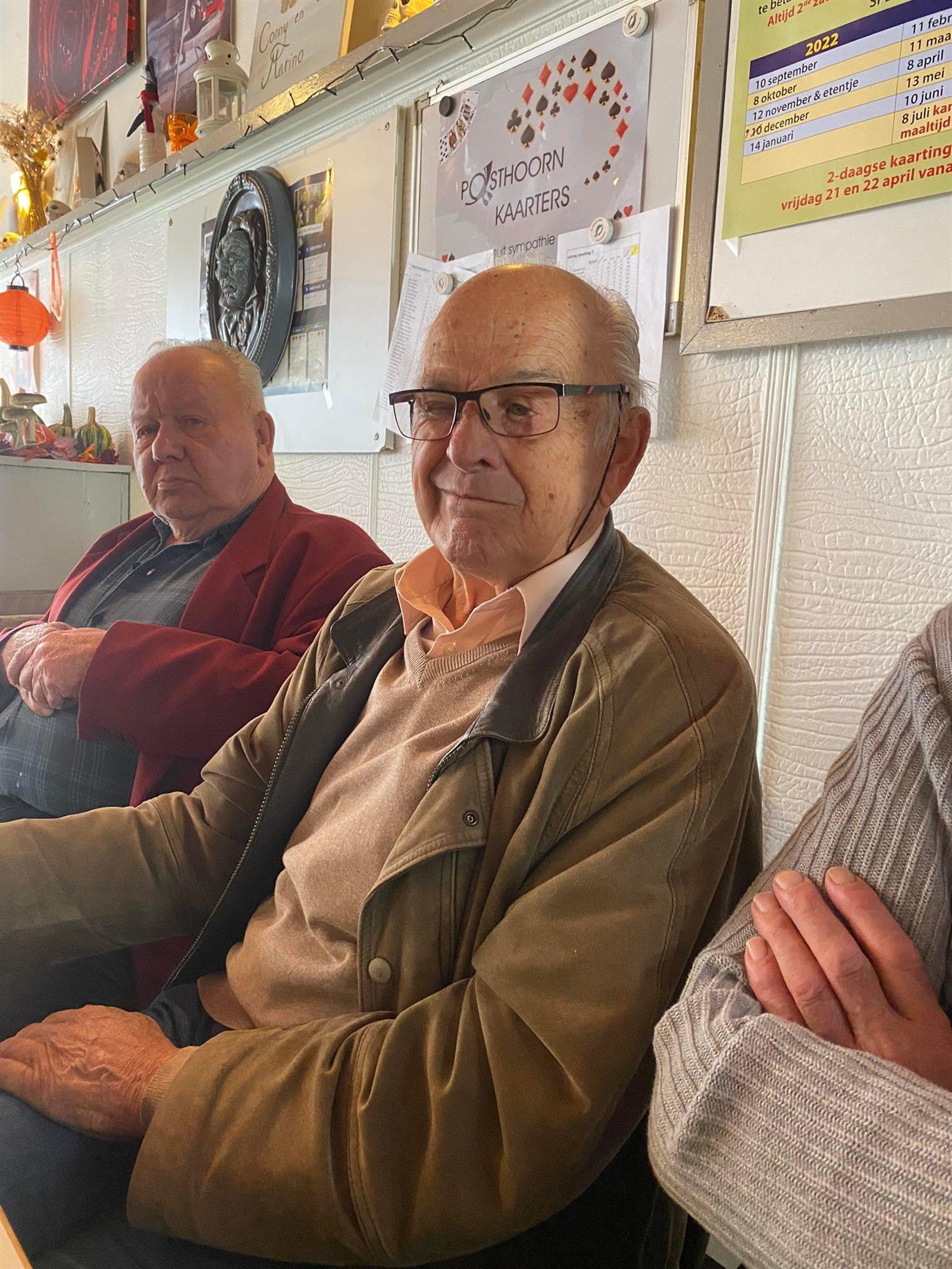 Lesage Marc  Rumbeke  Duif ter plaatse