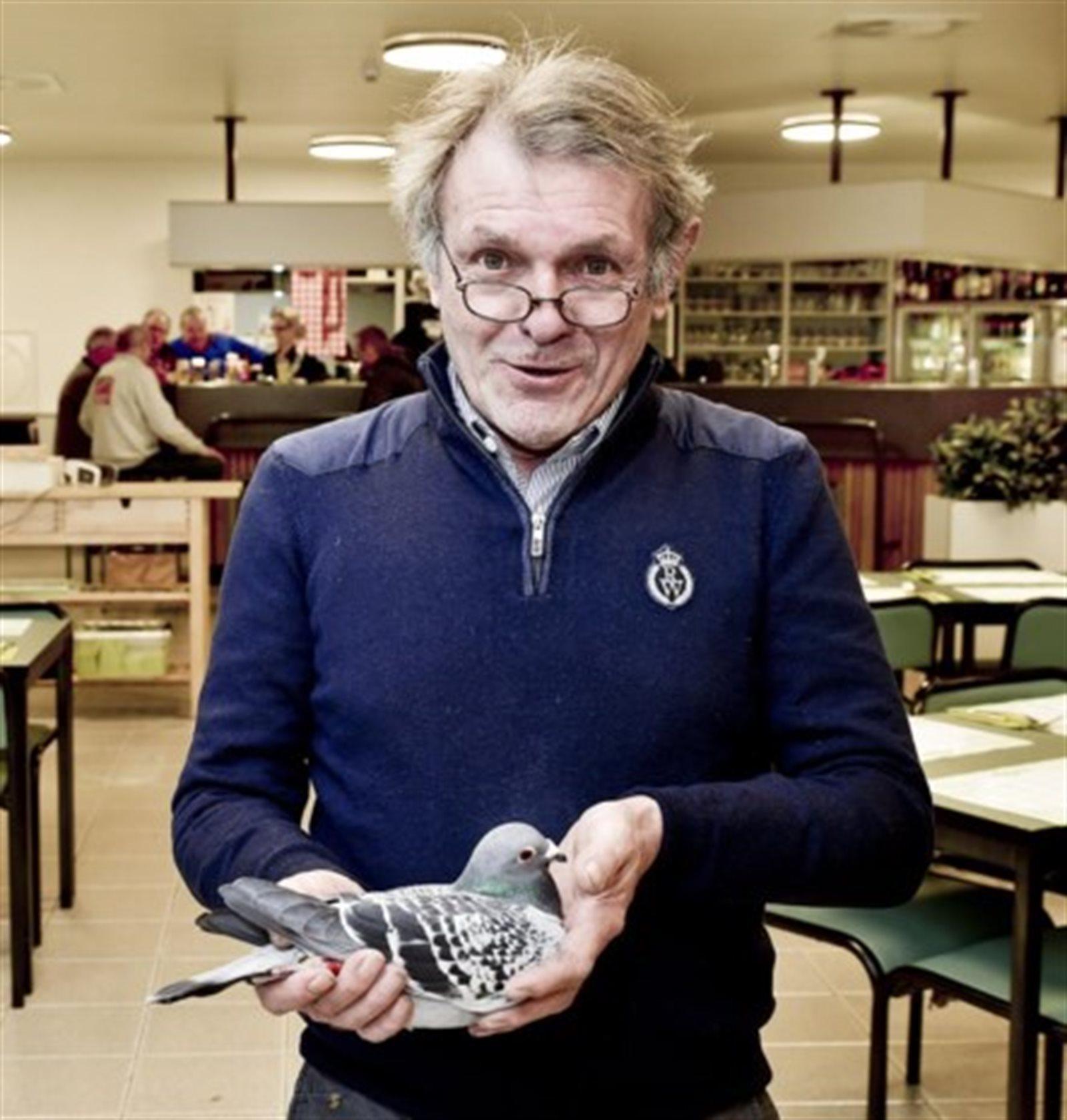 Devos Erik	Roeselare  Duif ter plaatse