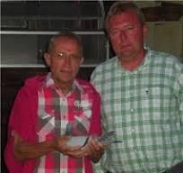 Decaesteker J-Cl  Gits  Duivin ter plaatse 