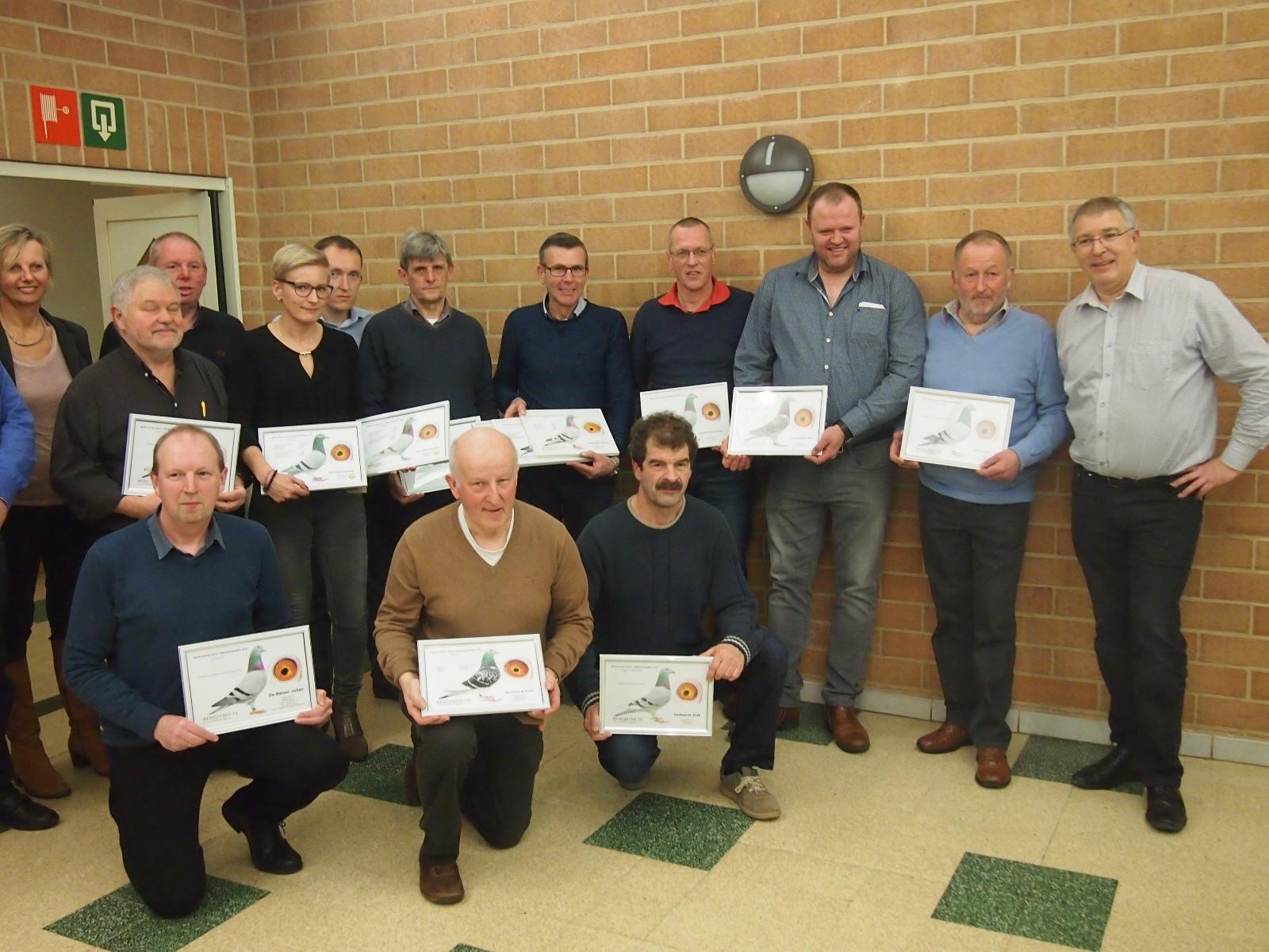 2017-02-03-bhv-ereprijs-asduifwinnaars-4.jpg