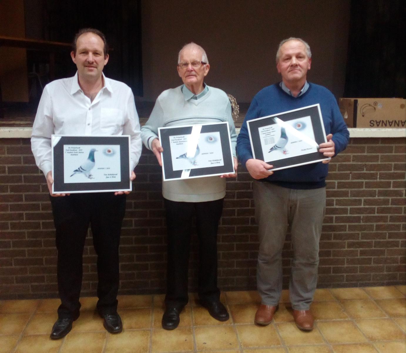 de-asduifwinnaars-oude-en-jaarse-van-echelpoel-jan-en-dirk-en-bij-de-jonge-dockx-danny.jpg