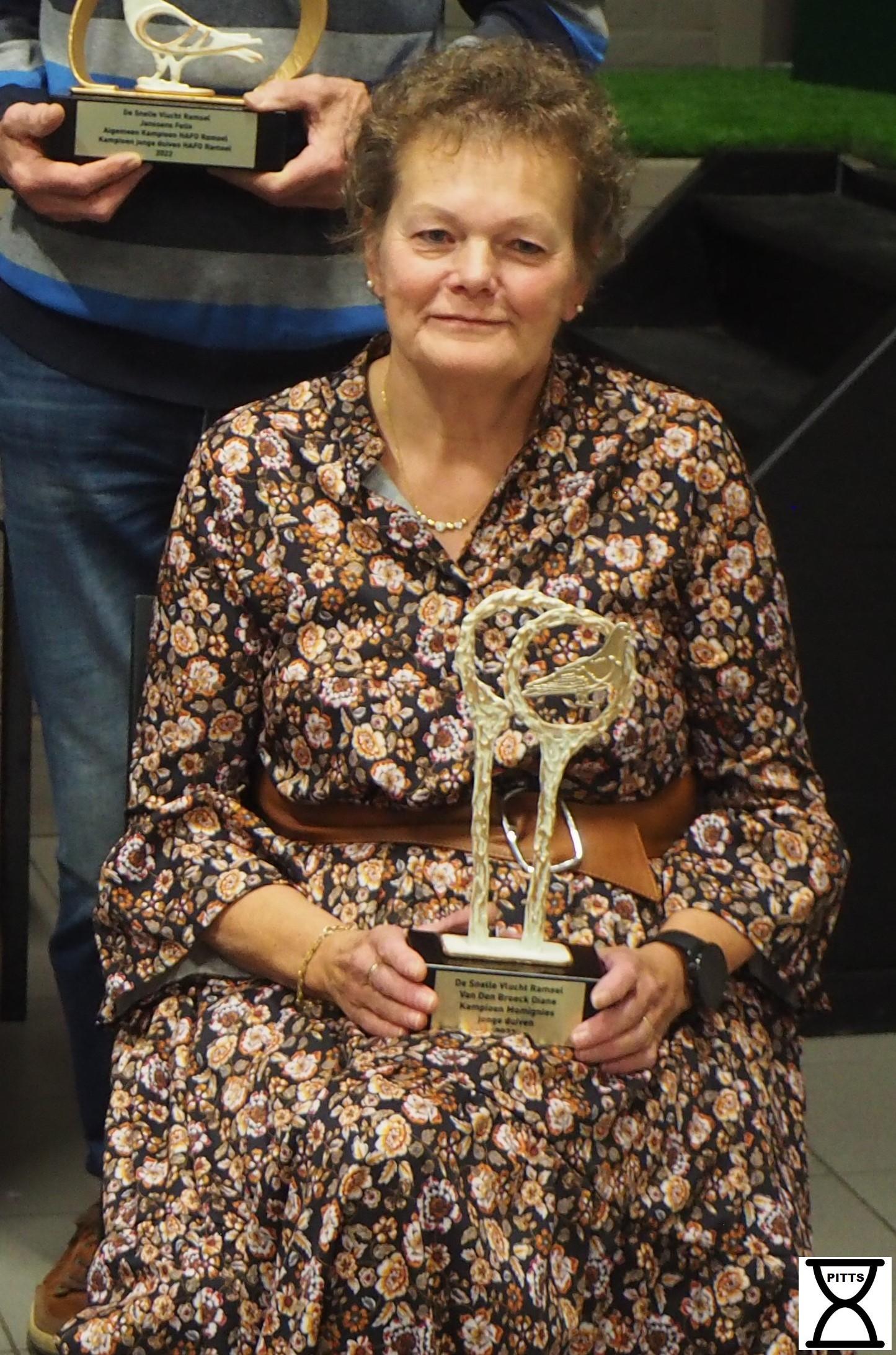pitts-2022-11-13-pitts-vdbroeckdiane-foto-2-pitts.jpg