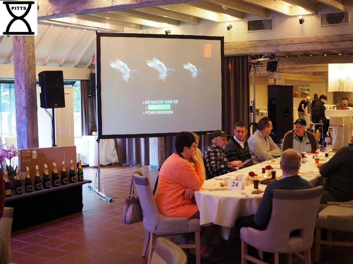 pitts-2022-12-28-pitts-turnhoutse-fondvrienden-sfeer-1-pitts.jpg